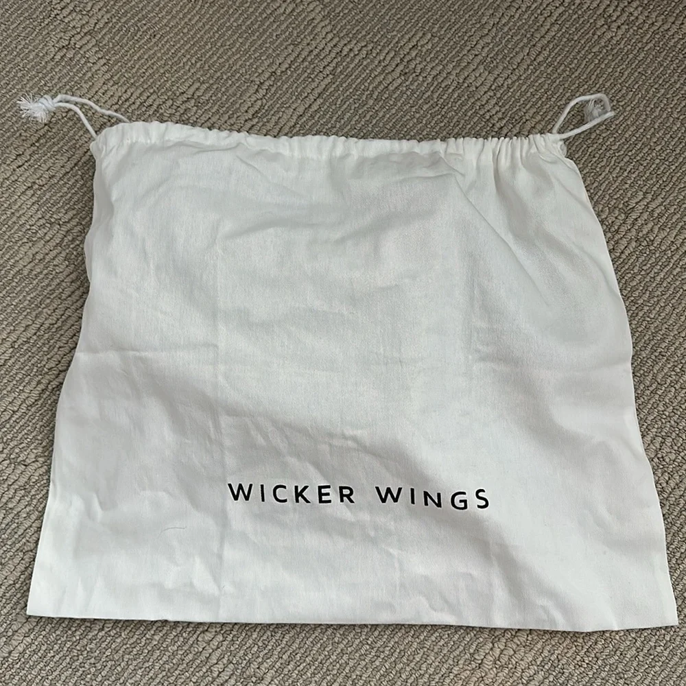NWT SOLD OUT Wicker Wings Bao Natural Bag - Picture 4 of 4